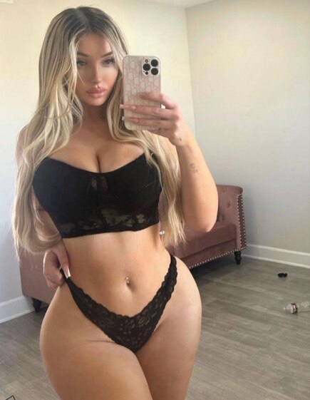 Проститутка Nonochka  Одесса: +380954588193